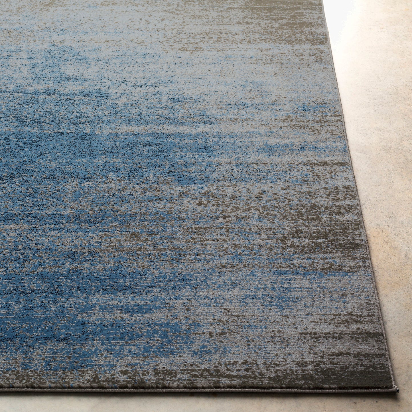 Amadeo ADO-1010 2' x 3' Machine Woven Accent Rug