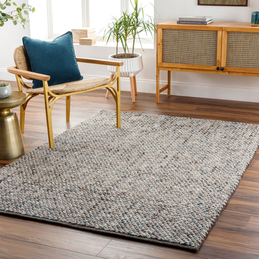 Avera AER-1003 2' x 3' Handmade Accent Rug