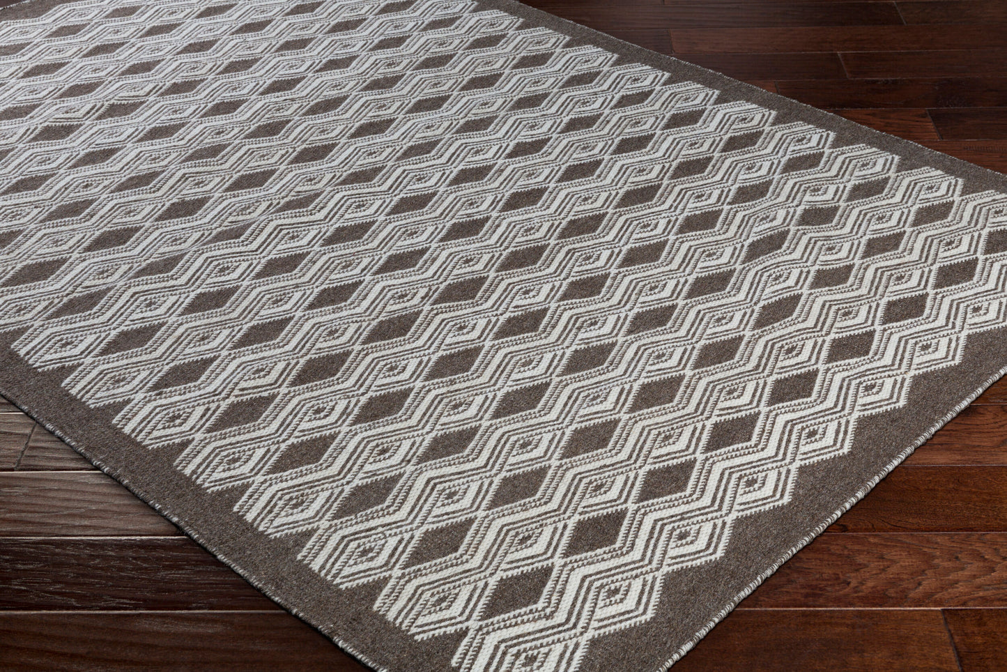 Agostina AGO-1004 5' x 7' Handmade Wool Area Rug