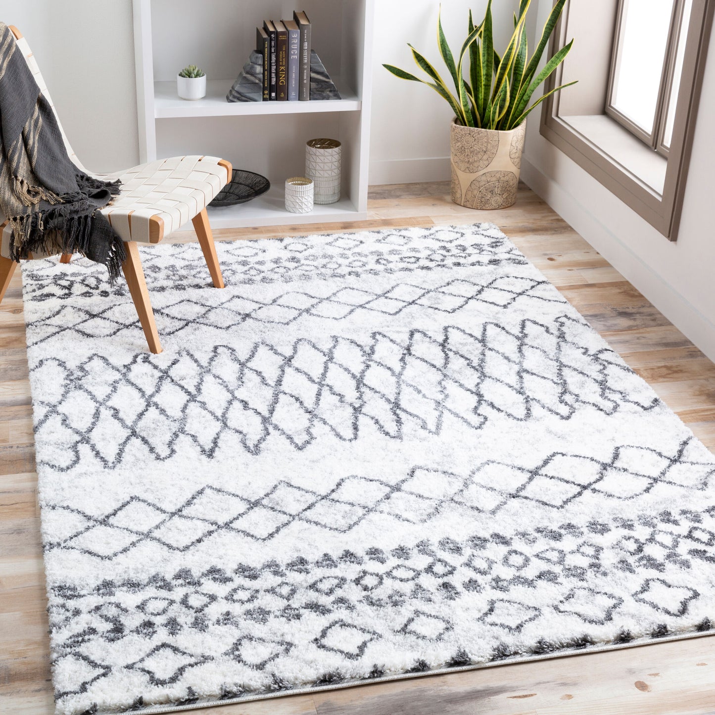 Aliyah Shag ALH-2311 5' x 7' Machine Woven Area Rug