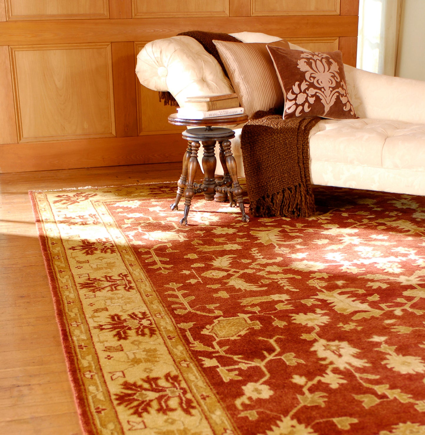 Antolya ANT-9702 2' x 3' Handmade Wool Accent Rug