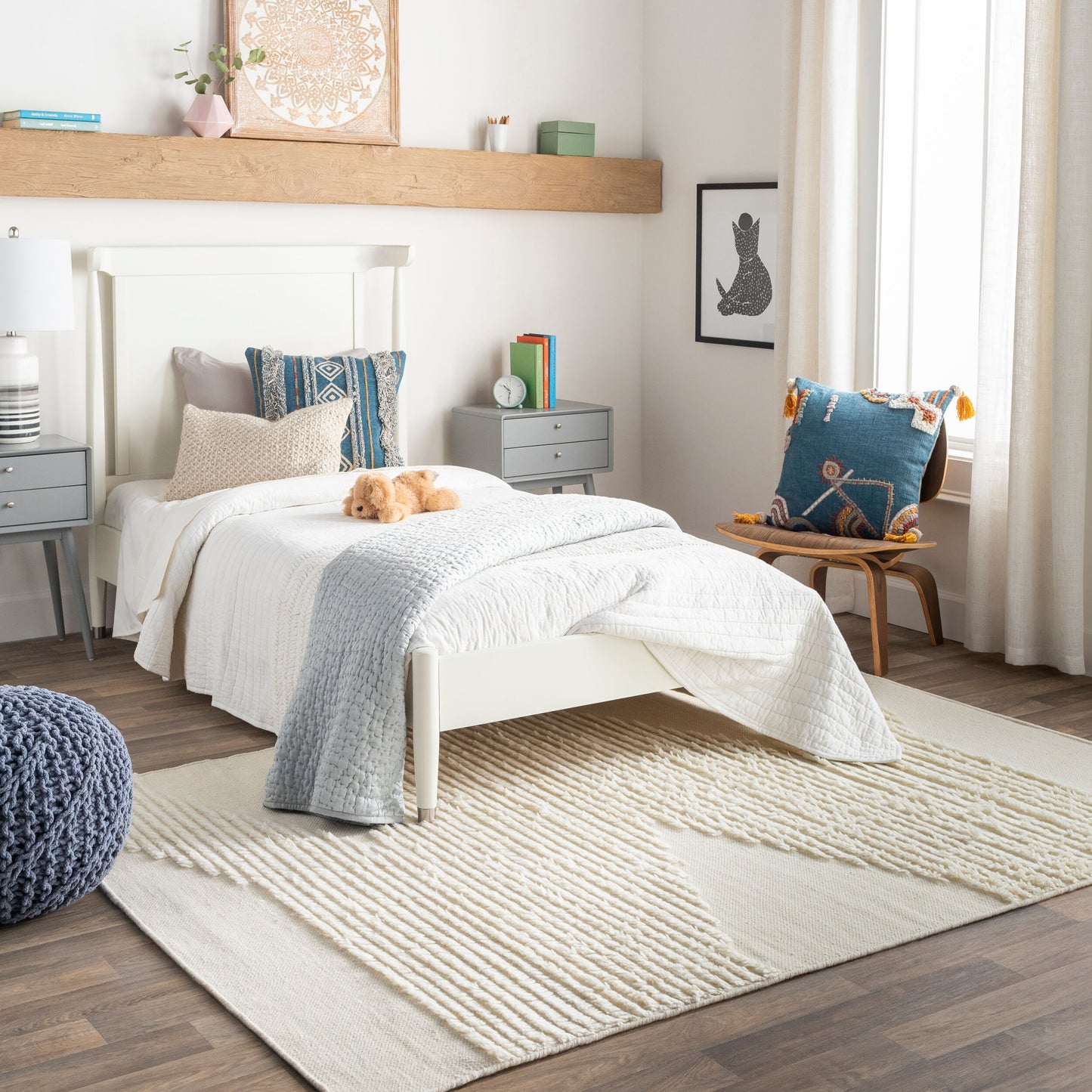 Apache APA-2301 6' x 9' Handmade Wool Area Rug