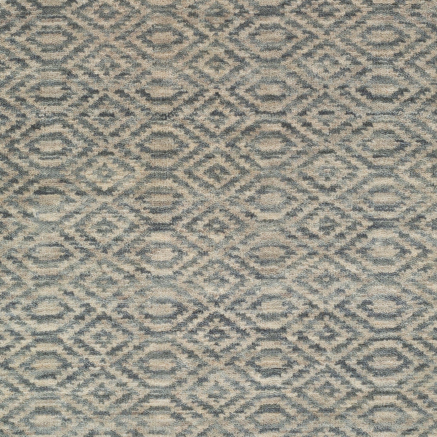 Astara ASA-1004 2' x 3' Handmade Wool Accent Rug