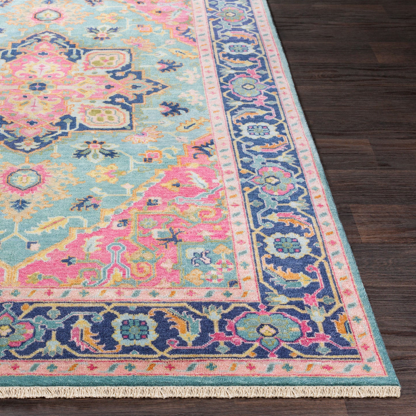 Antique ATQ-1015 2' x 3' Handmade Wool Accent Rug