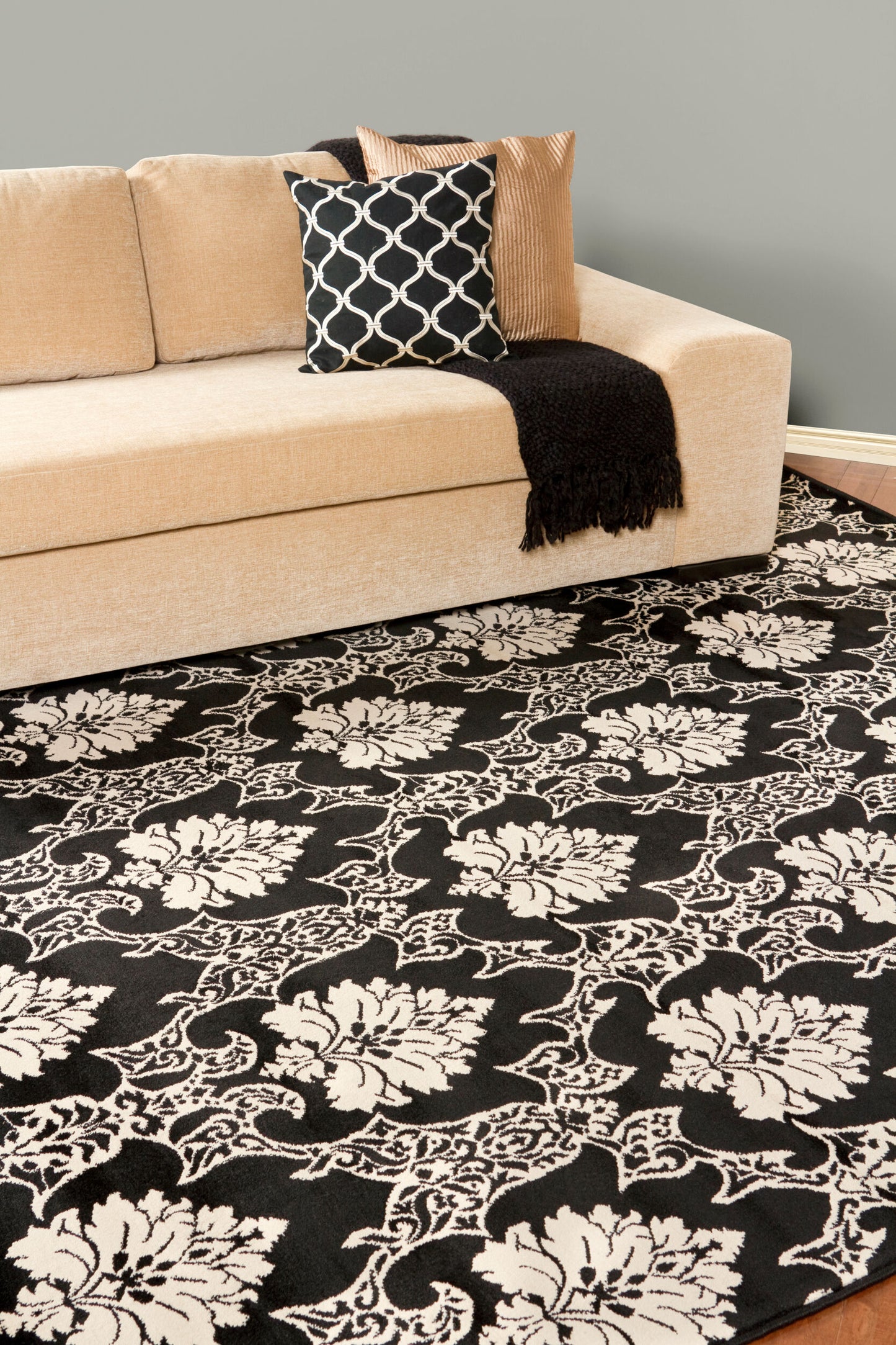 Augusta-Old AUG-9311 3' x 5' Machine Woven Accent Rug