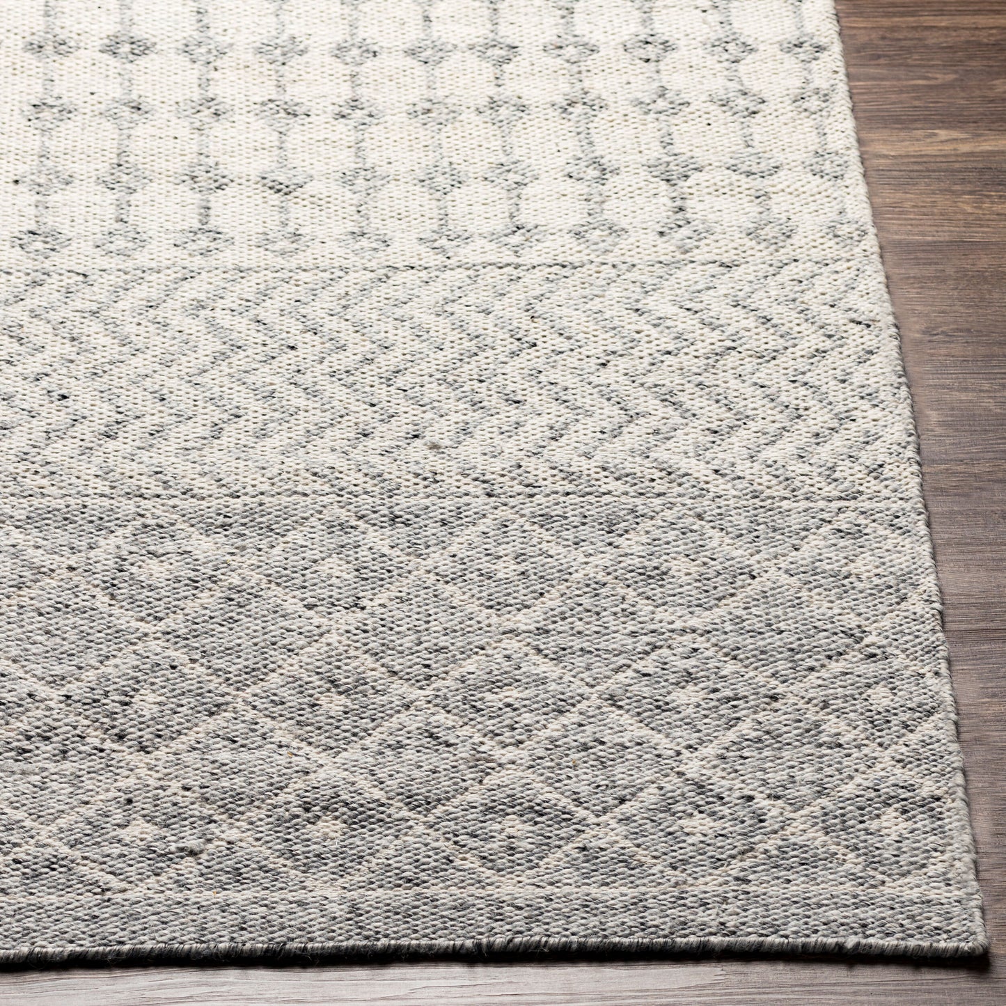 Azalea AZA-2303 2' x 3' Handmade Recyled Accent Rug