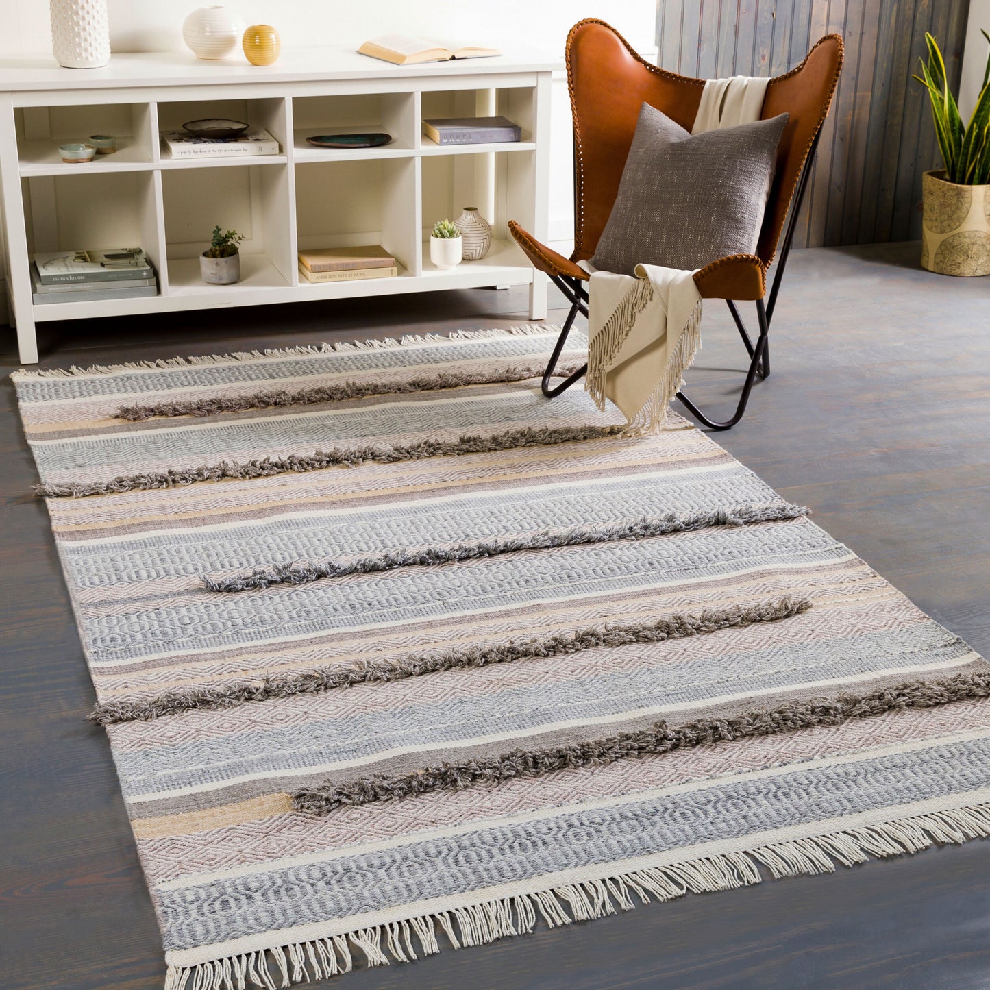 Azalea AZA-2330 2' x 3' Handmade Recyled Accent Rug