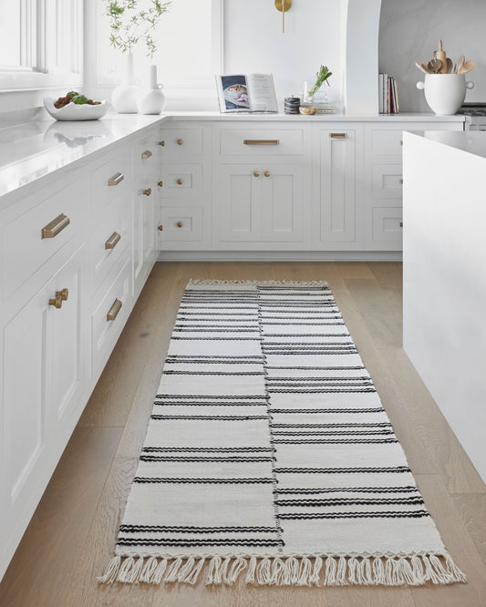 Azalea AZA-2333 8' x 10' Handmade Recyled Area Rug