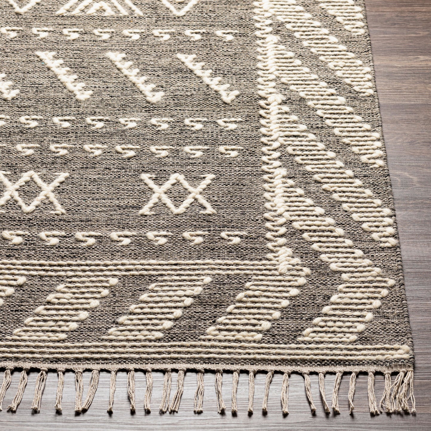 Bedouin BDO-2320 2' x 3' Handmade Accent Rug