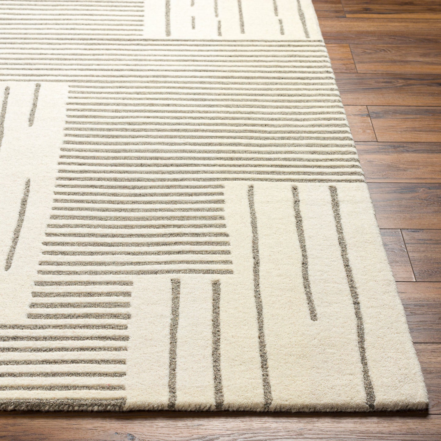 Brook BKO-2311 2' x 3' Handmade Wool Accent Rug
