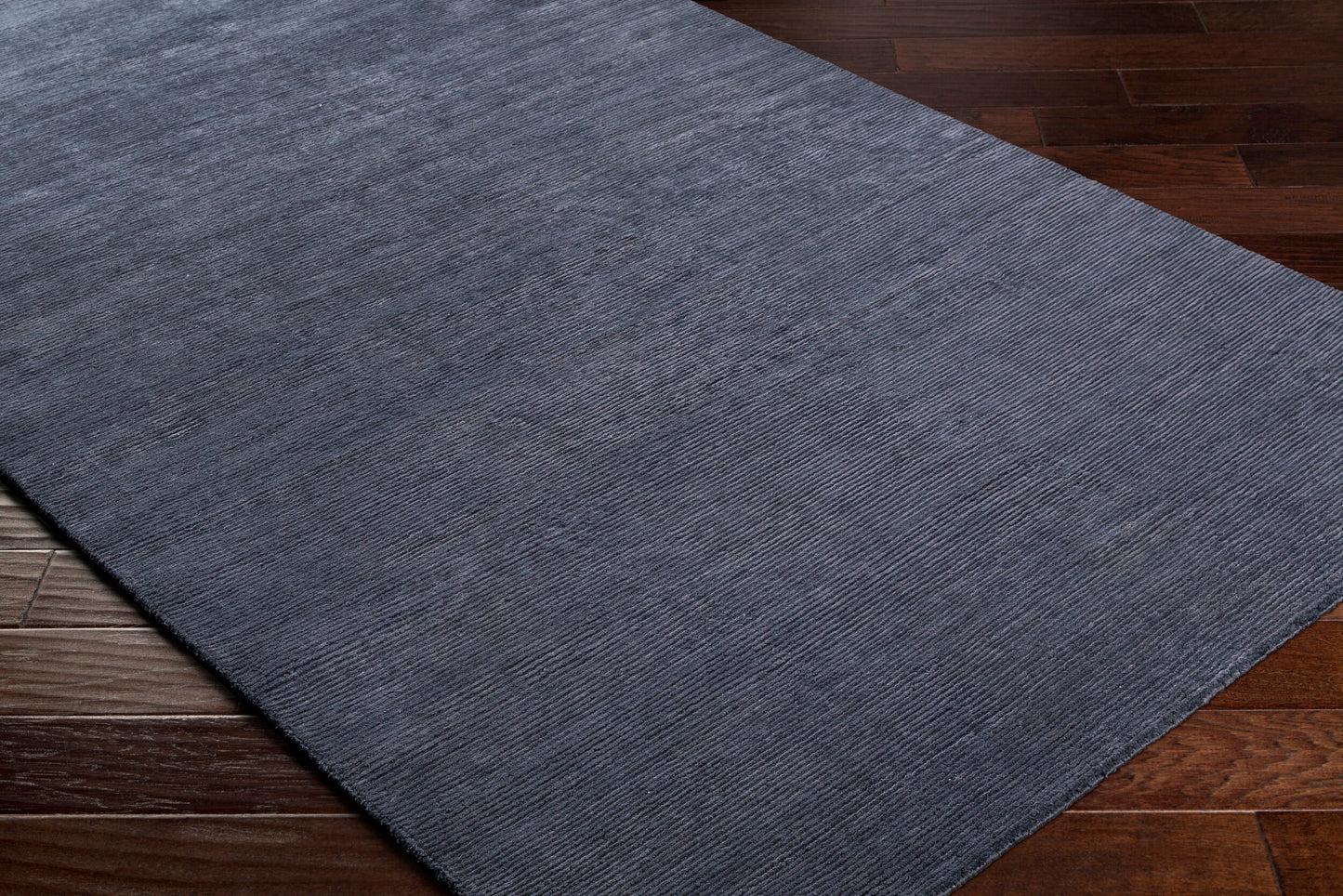 Capri CAP-2300 2' x 3' Handmade Accent Rug