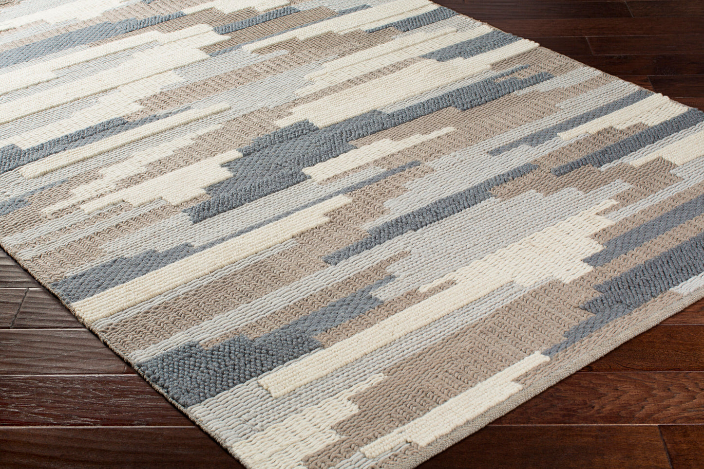 Cocoon CCN-1003 6' x 9' Handmade Wool Area Rug