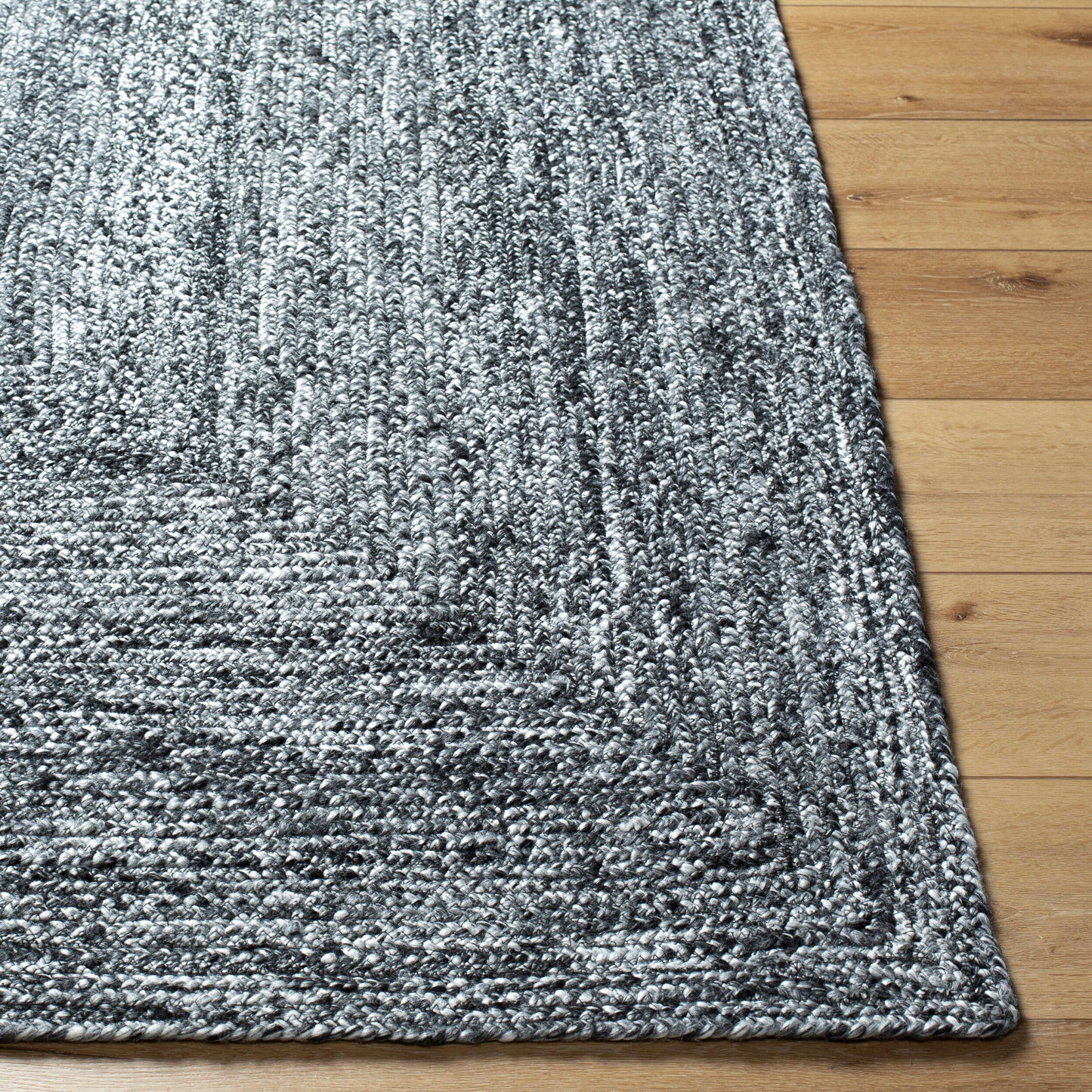 Cologne COG-2307 2' x 3' Handmade Recyled Accent Rug
