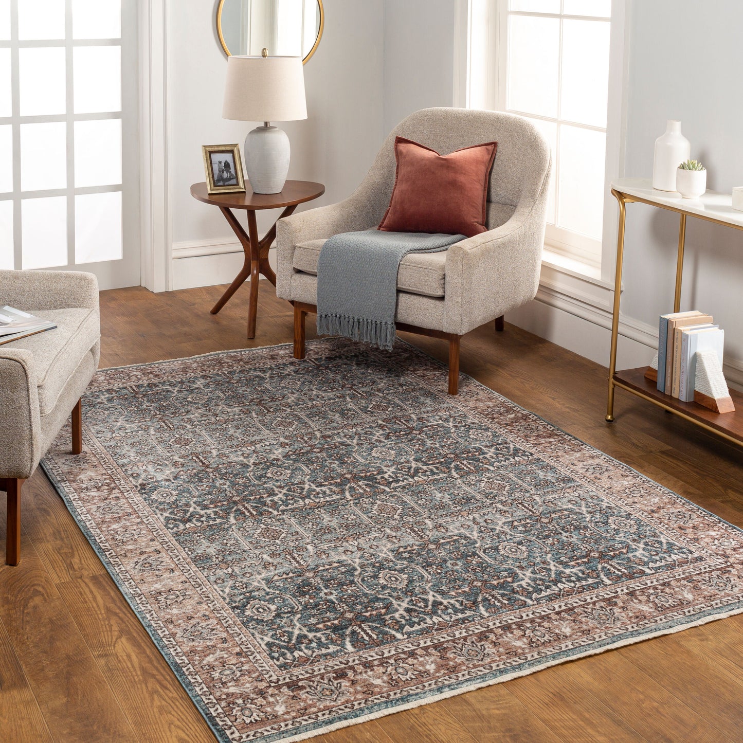 Carlisle CSI-2303 8ft Round Machine Woven Area Rug