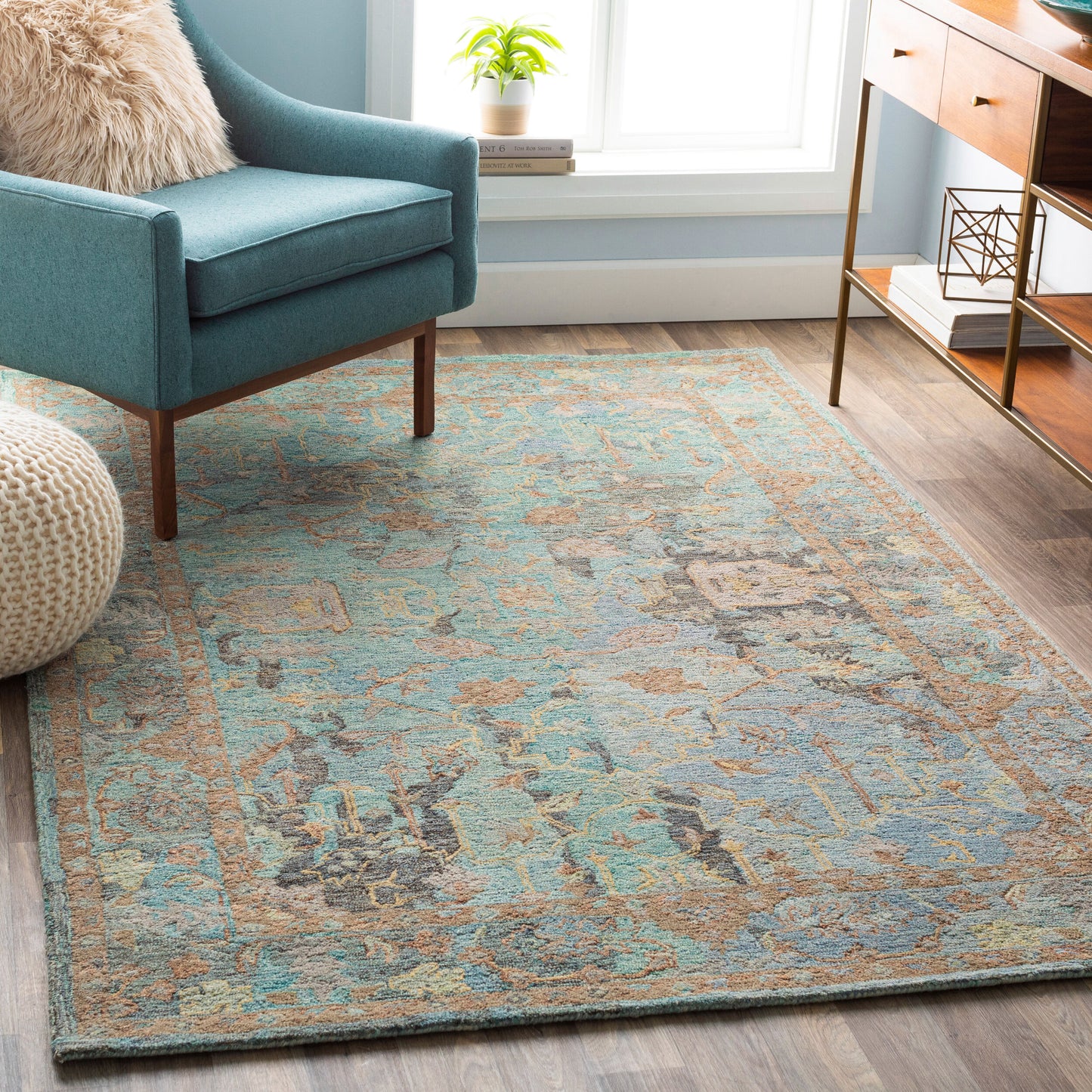 Classic Nouveau CSN-1002 5' x 7' Handmade Wool Area Rug