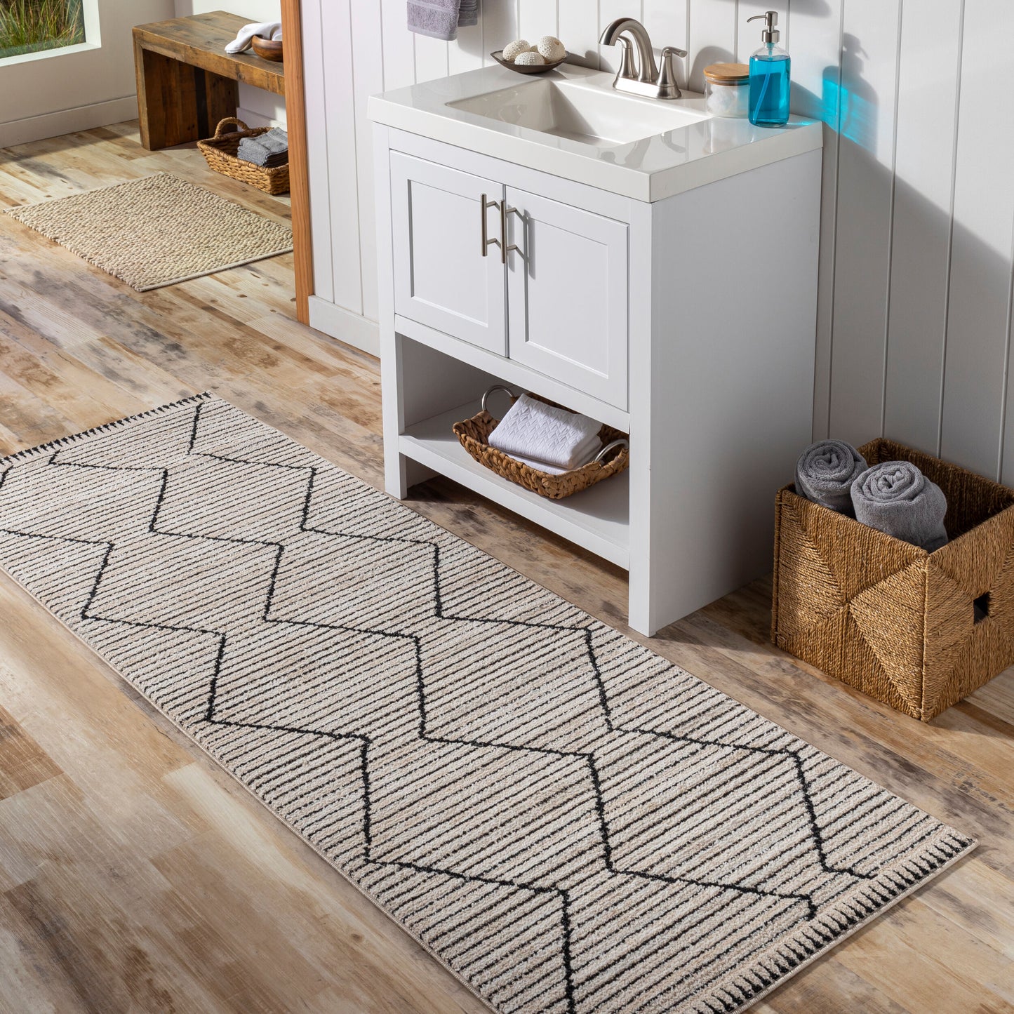 Cozy CZY-2302 7ft Runner Machine Woven Runner Rug