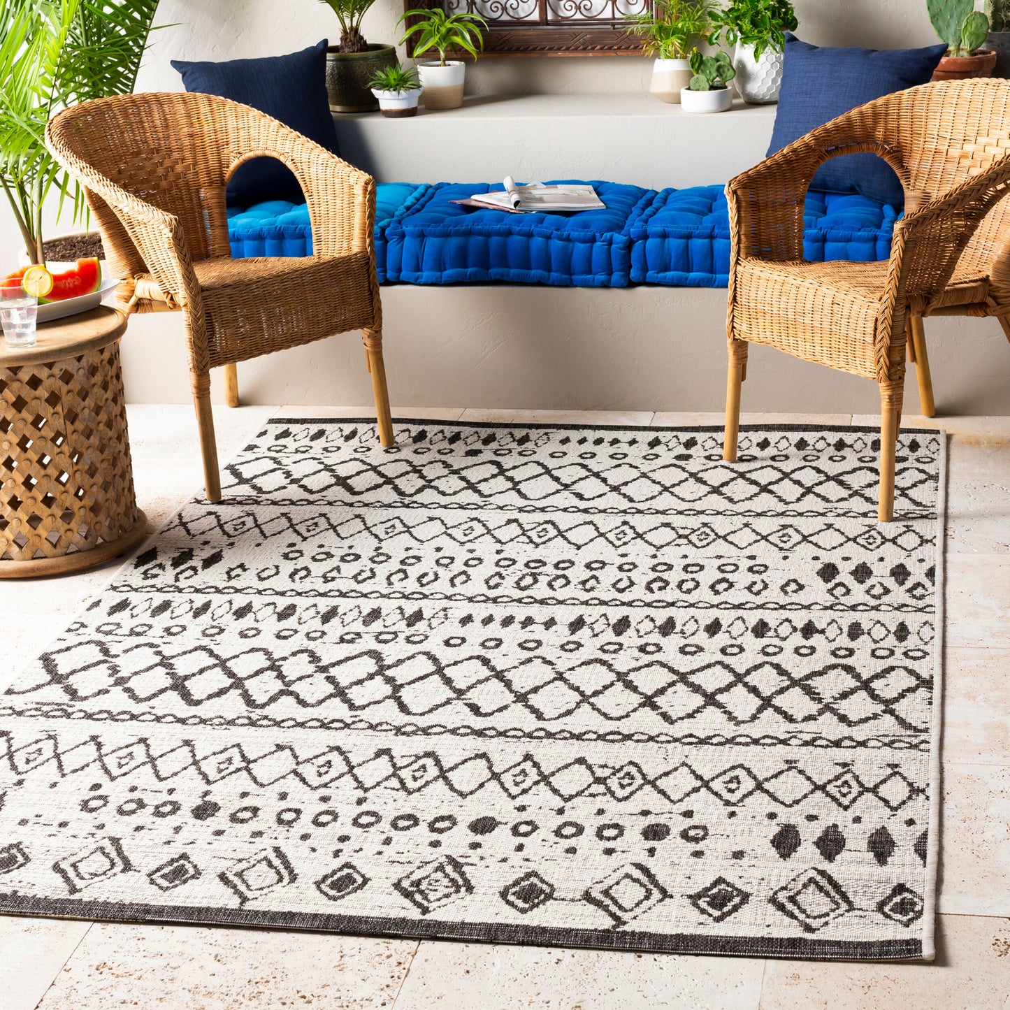 Eagean EAG-2341 8ft Square Machine Woven Indoor/Outdoor Area Rug