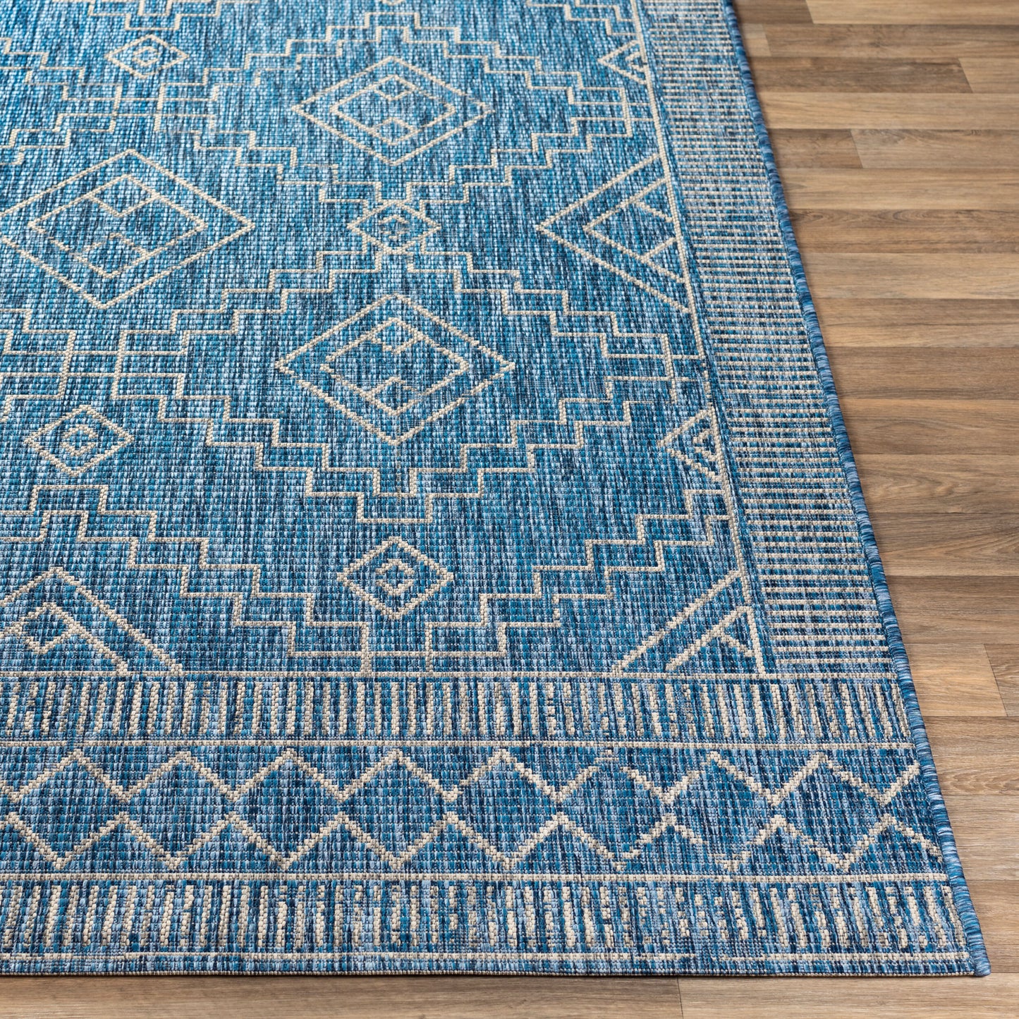 Eagean EAG-2342 2' x 3' Machine Woven Indoor/Outdoor Accent Rug