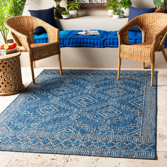 Eagean EAG-2342 2' x 3' Machine Woven Indoor/Outdoor Accent Rug