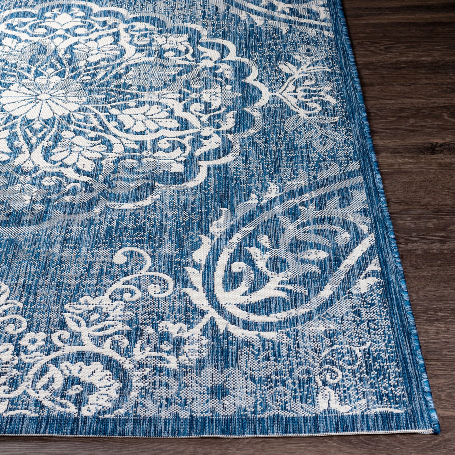 Eagean EAG-2363 8ft Square Machine Woven Indoor/Outdoor Area Rug