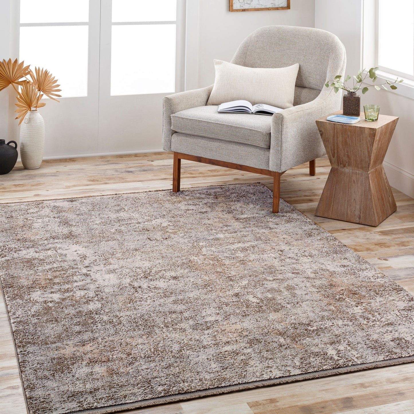 Eclipse EPE-2311 2' x 3' Machine Woven Accent Rug