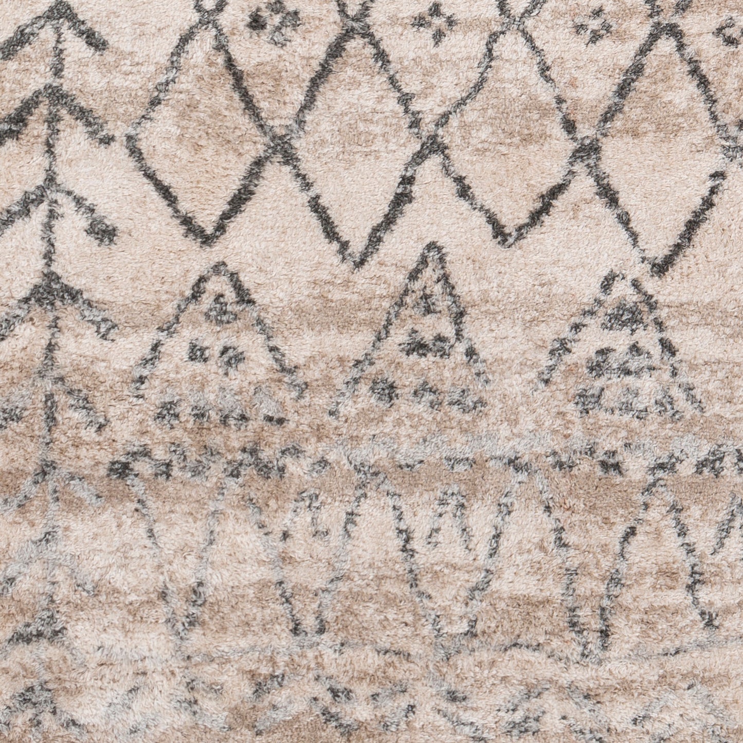 Flokati FKT-2307 8' x 10' Machine Woven Area Rug