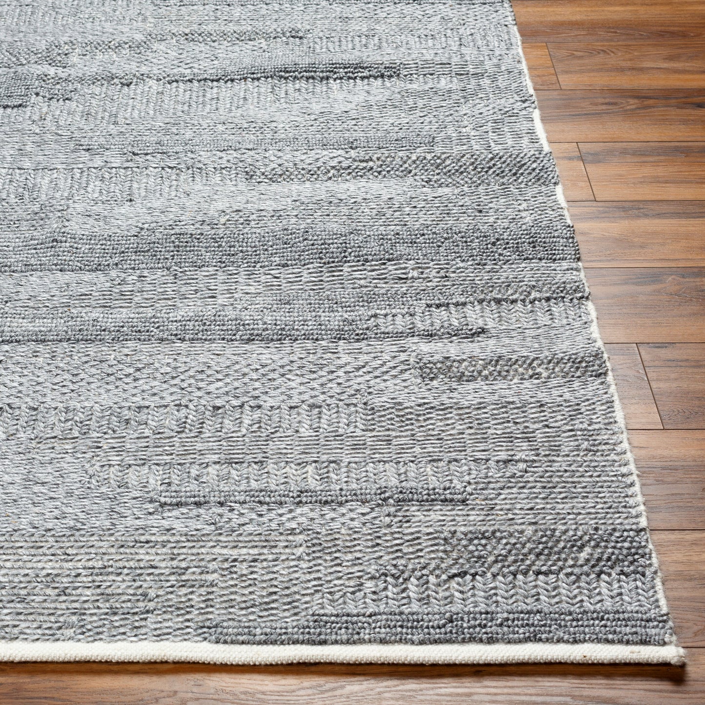 Floria FLI-2301 2' x 3' Handmade Recyled Accent Rug