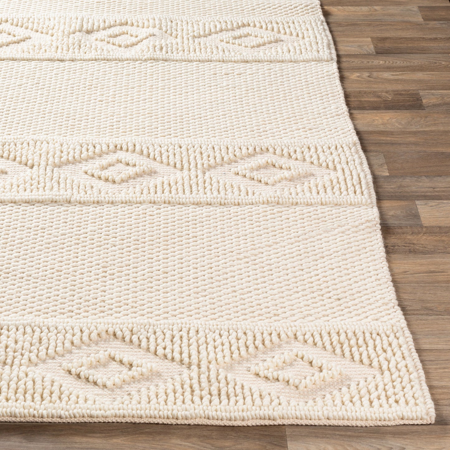 Farmhouse Neutrals FLS-2300 2' x 3' Handmade Accent Rug