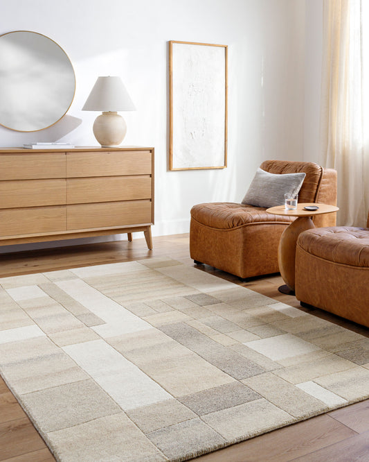 Forum FM-7246 2' x 3' Handmade Wool Accent Rug