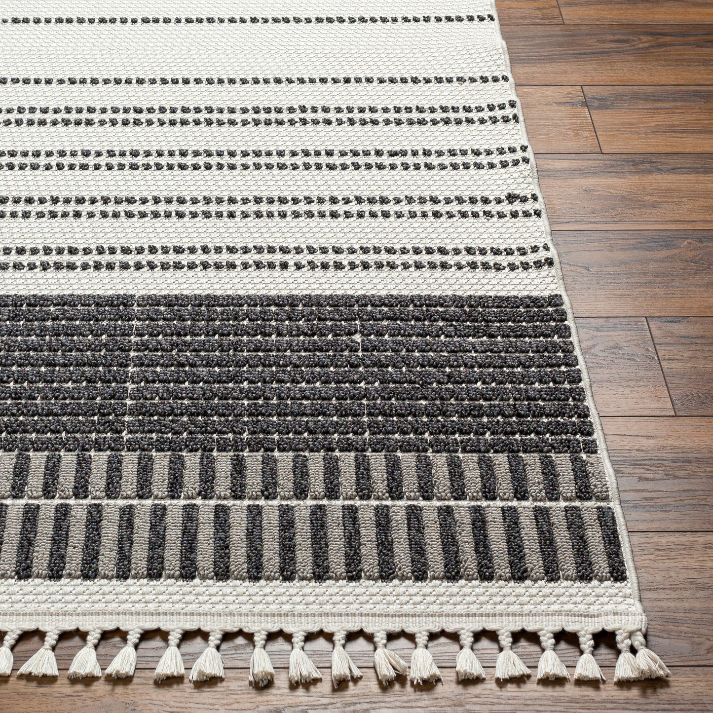 Finland FND-2305 7ft Runner Machine Woven Runner Rug