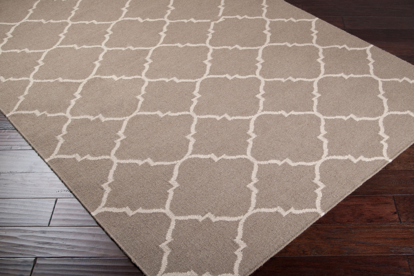 Frontier FT-42 8' x 11' Handmade Wool Area Rug
