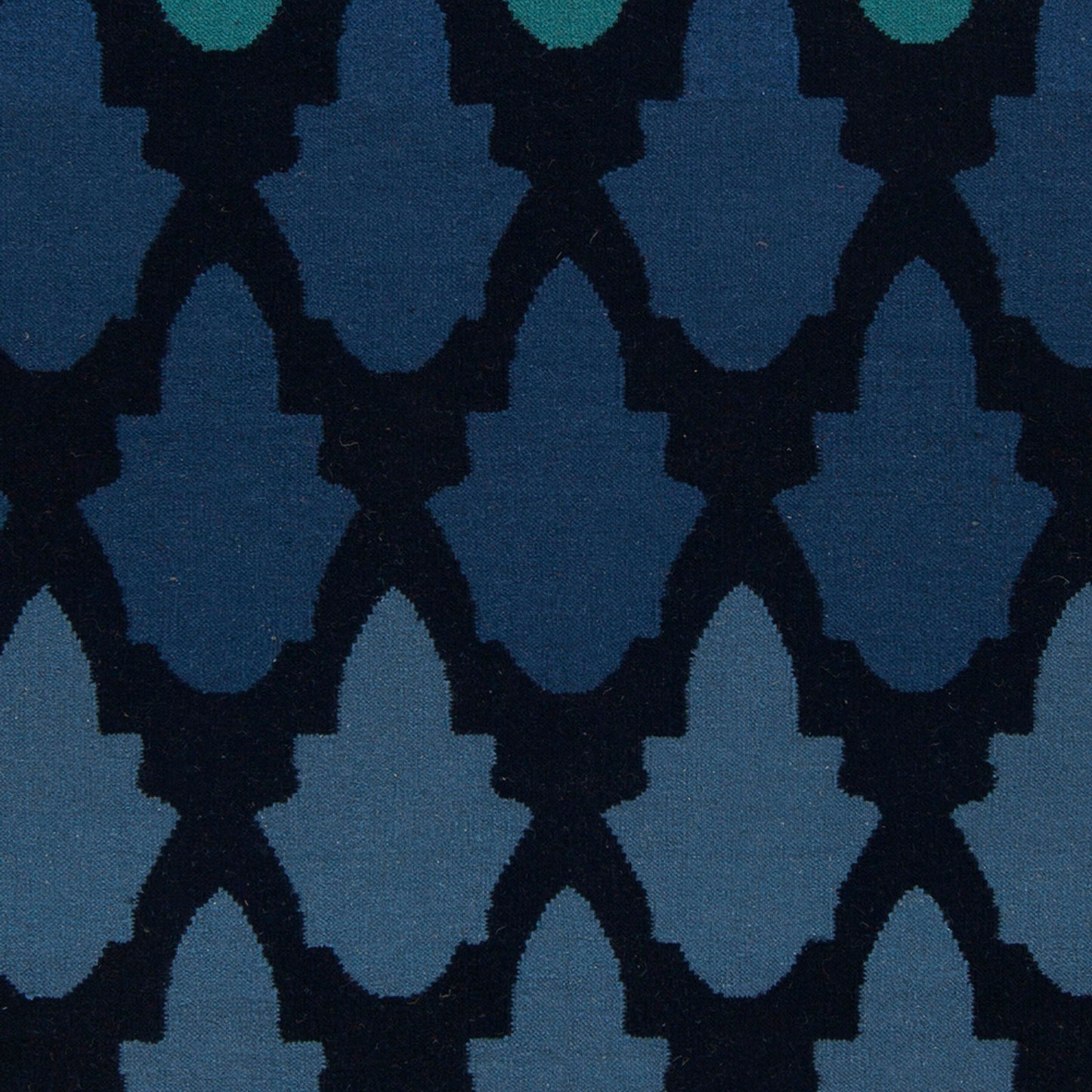 Frontier FT-461 2' x 3' Handmade Wool Accent Rug