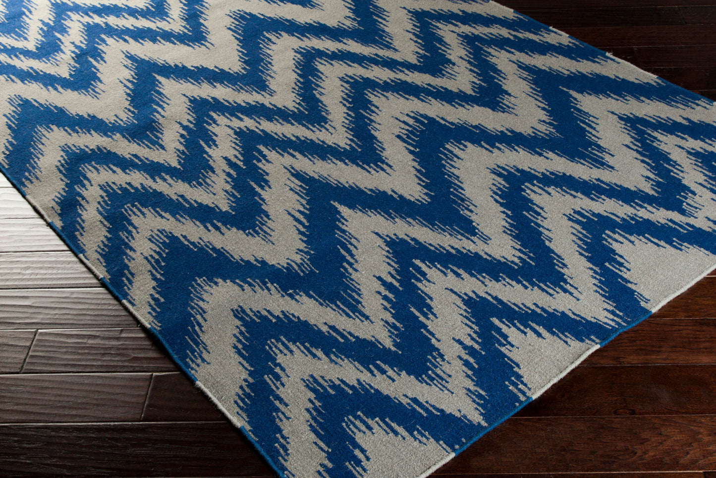 Frontier FT-500 3' x 5' Handmade Wool Accent Rug
