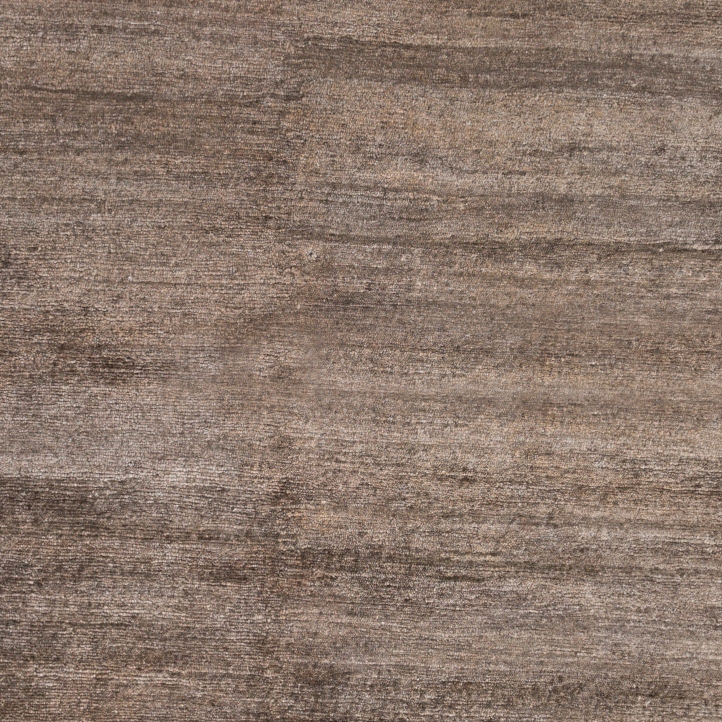 Gilded GID-5007 2' x 3' Handmade Faux Silk Accent Rug