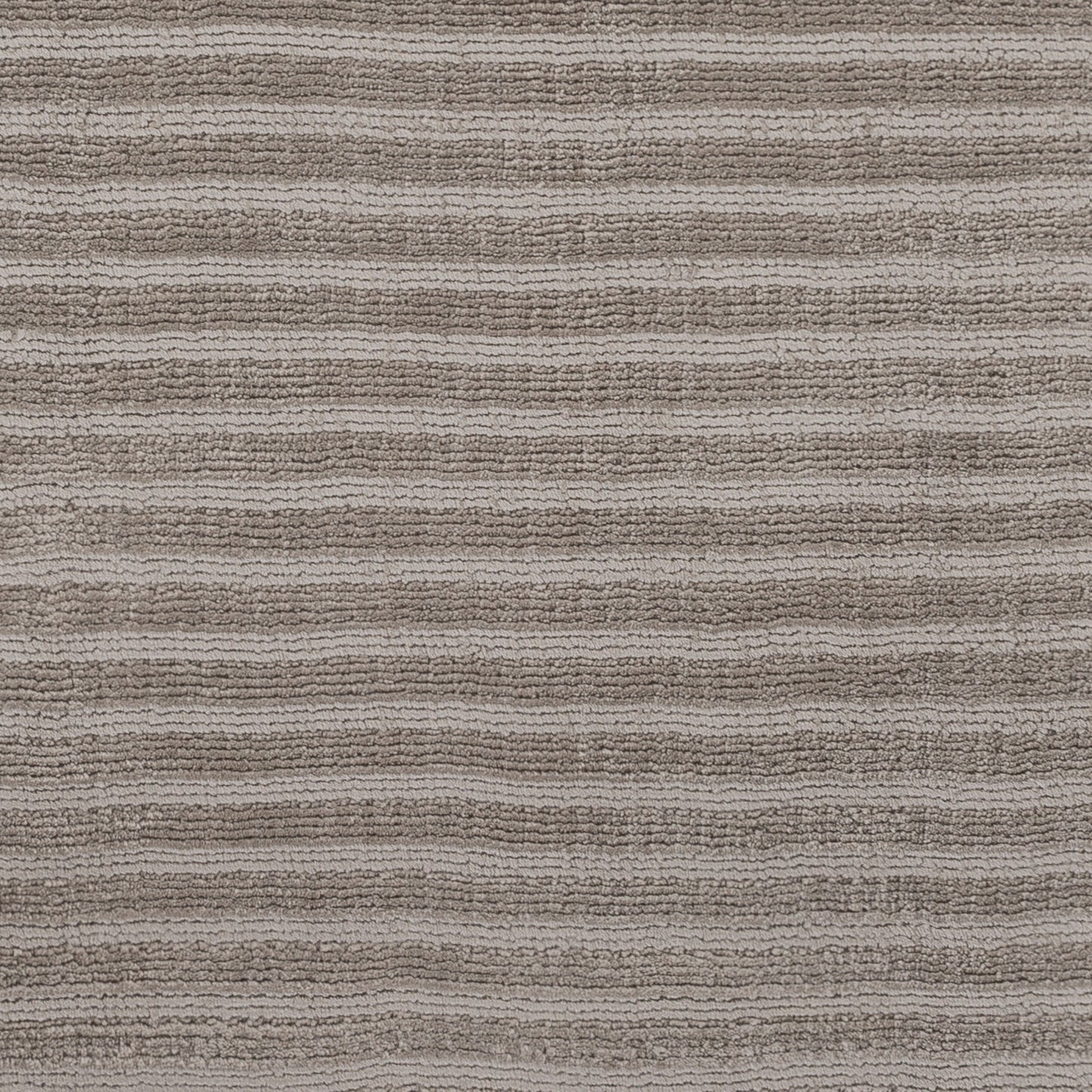 Graphite GPH-52 3' x 5' Handmade Faux Silk Accent Rug
