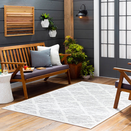 Greenwich GWC-2328 2' x 3' Machine Woven Indoor/Outdoor Accent Rug