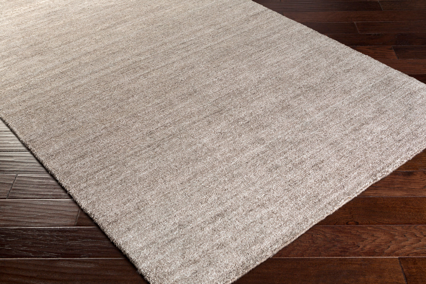 Haize HAZ-6008 2' x 3' Handmade Faux Silk Accent Rug