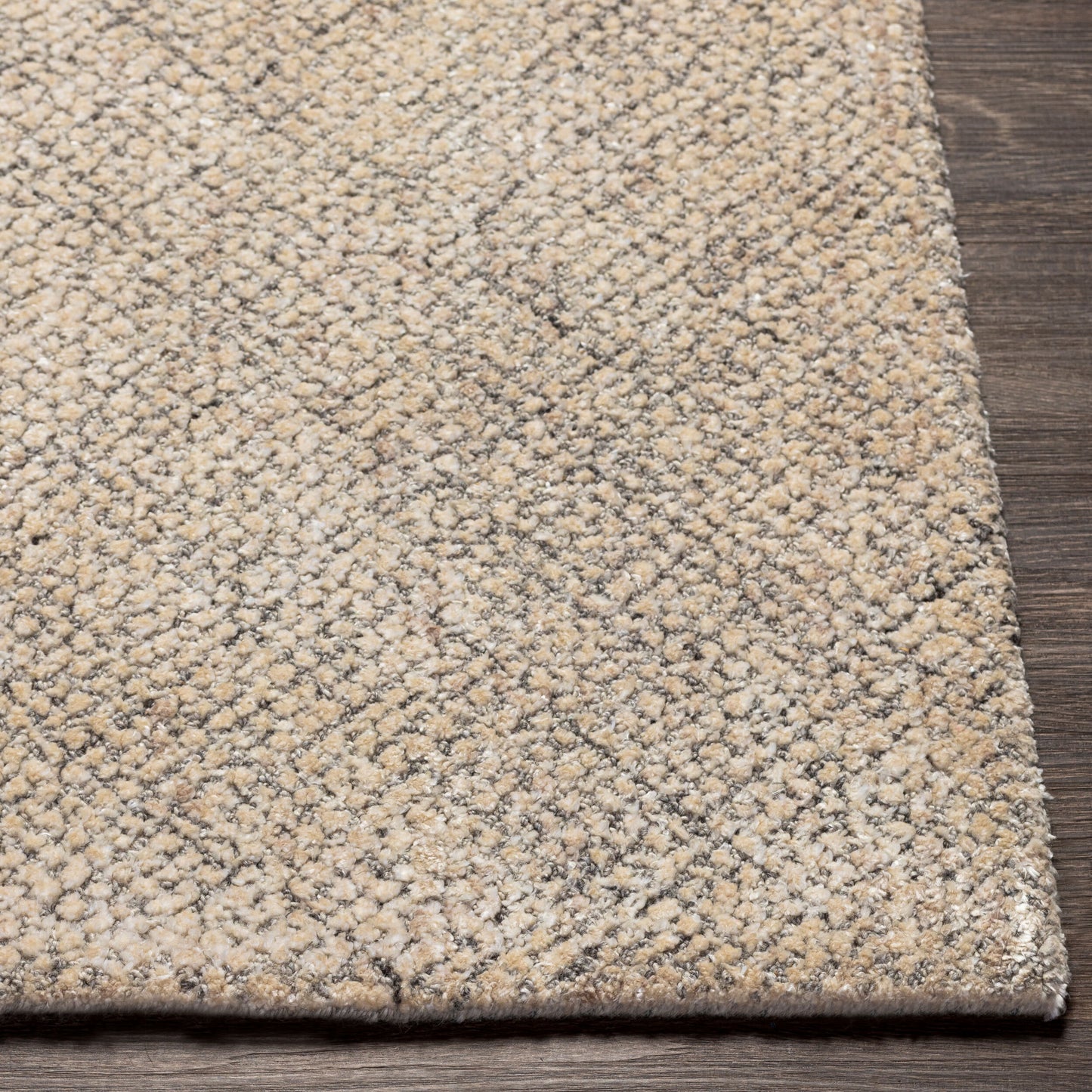 Helen HLE-2302 2' x 3' Handmade Accent Rug