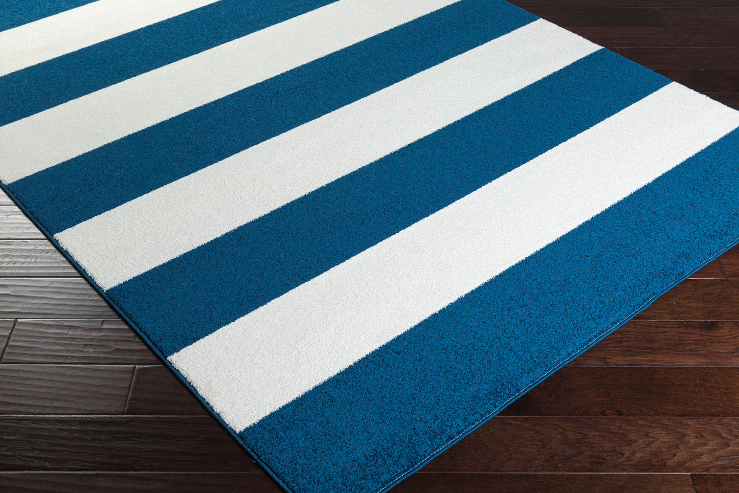 Horizon HRZ-1093 2' x 3' Machine Woven Accent Rug