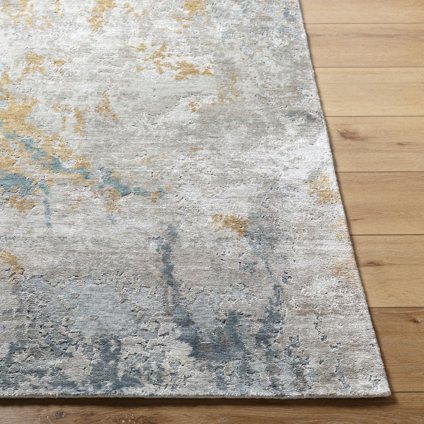 Imola IML-1001 2' x 3' Handmade Faux Silk Accent Rug