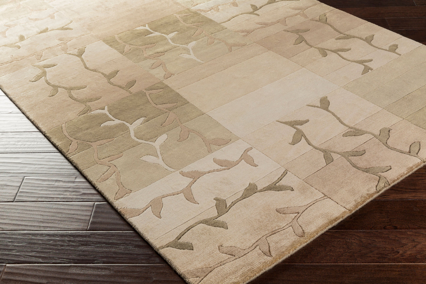 Mugal IN-8083 2' x 3' Handmade Wool Accent Rug