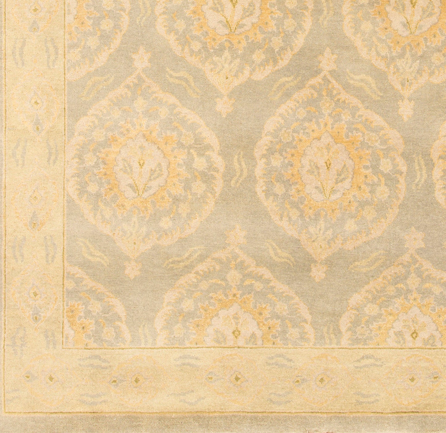 Jade JDE-3001 2' x 3' Handmade Wool Accent Rug