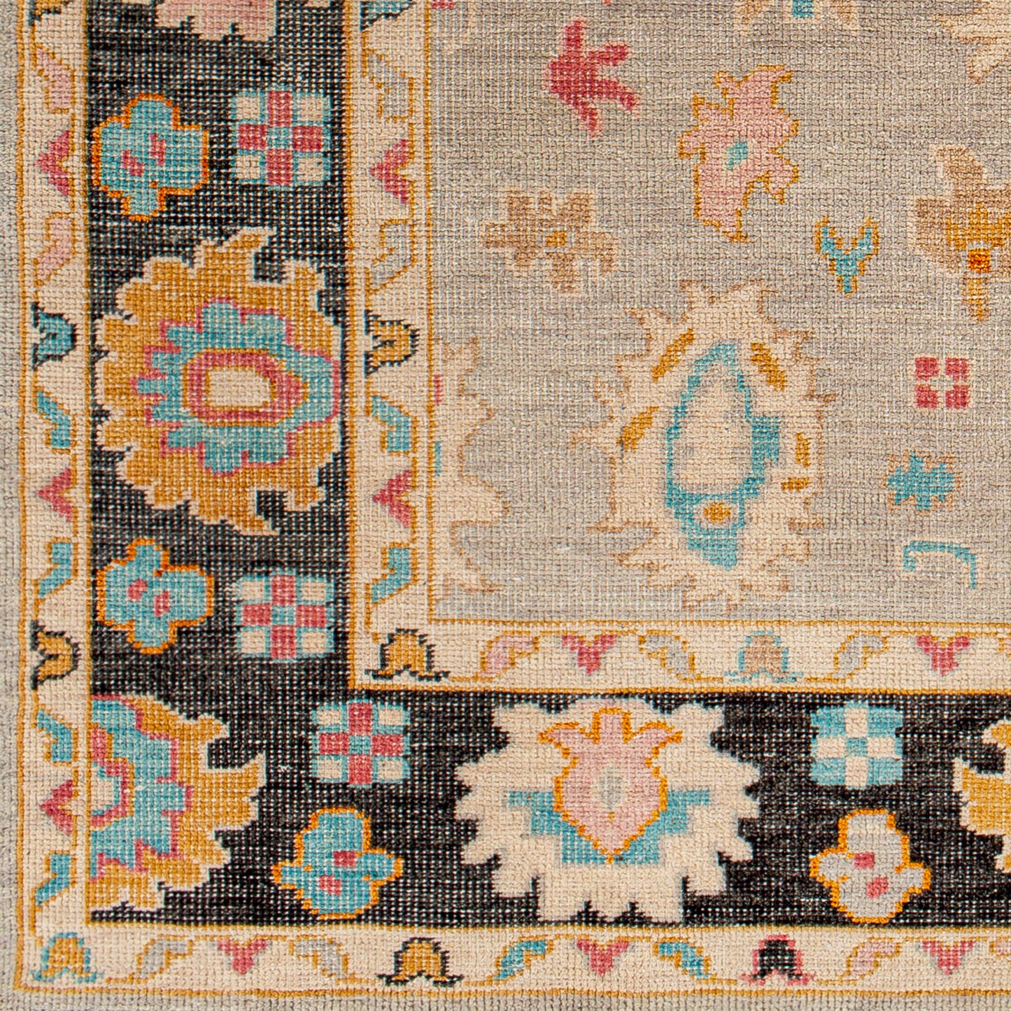 Kars KSA-2300 2' x 3' Handmade Wool Accent Rug