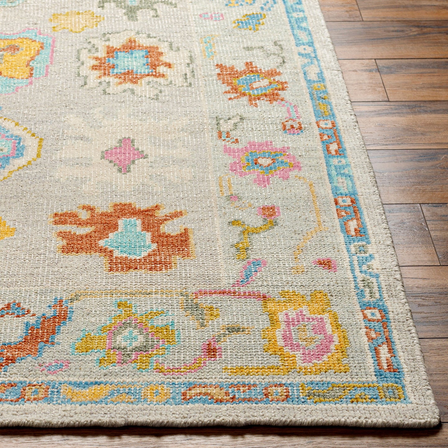 Kars KSA-2303 2' x 3' Handmade Wool Accent Rug