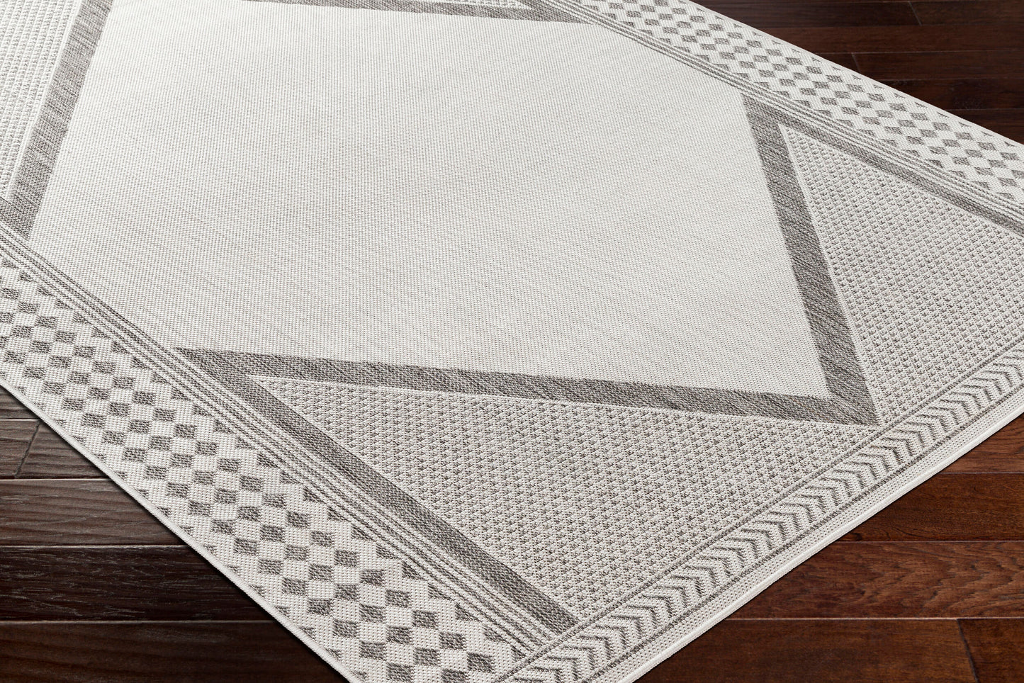 Long Beach LBH-2300 6' x 9' Machine Woven Indoor/Outdoor Area Rug