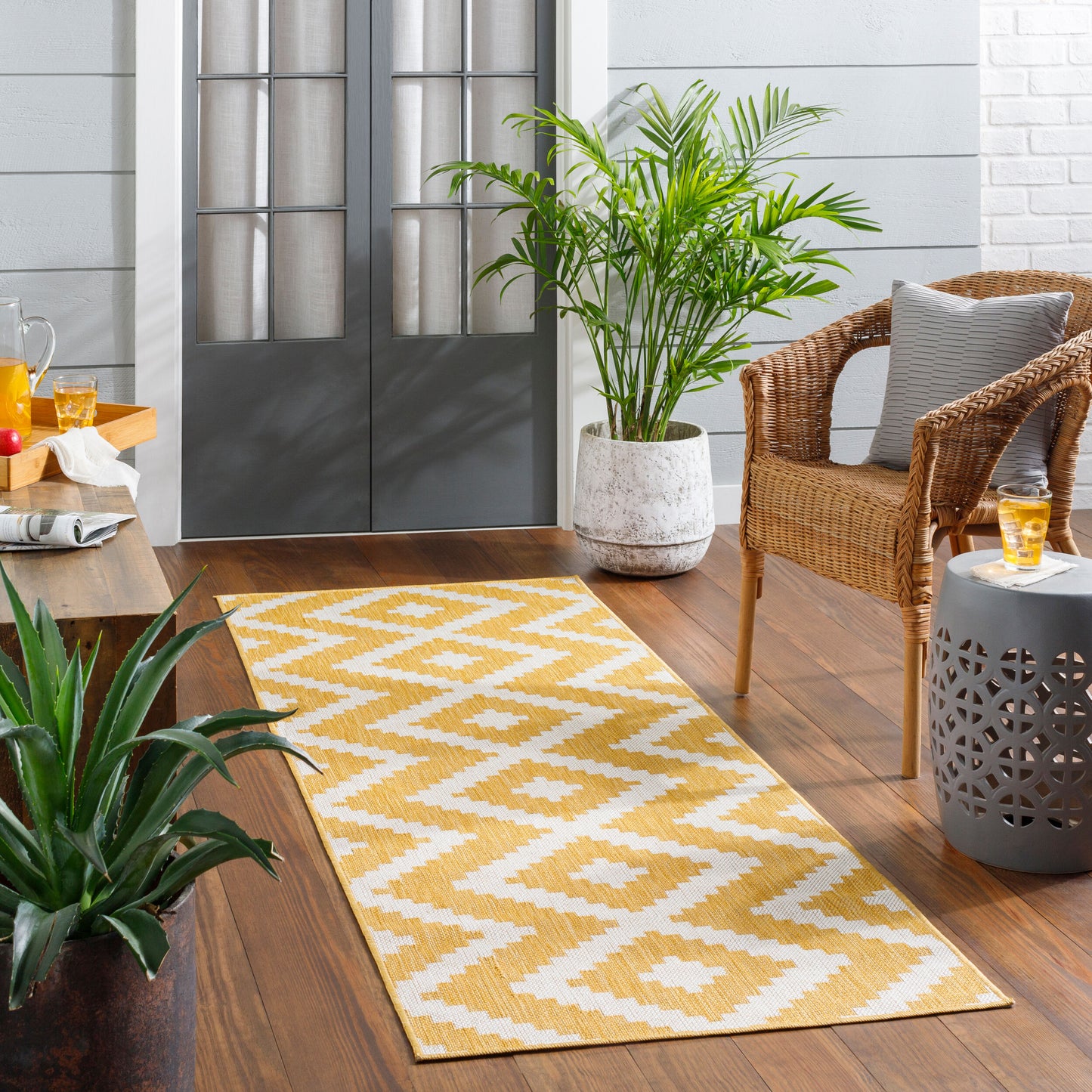 Long Beach LBH-2316 7ft Runner Machine Woven Indoor/Outdoor Runner Rug