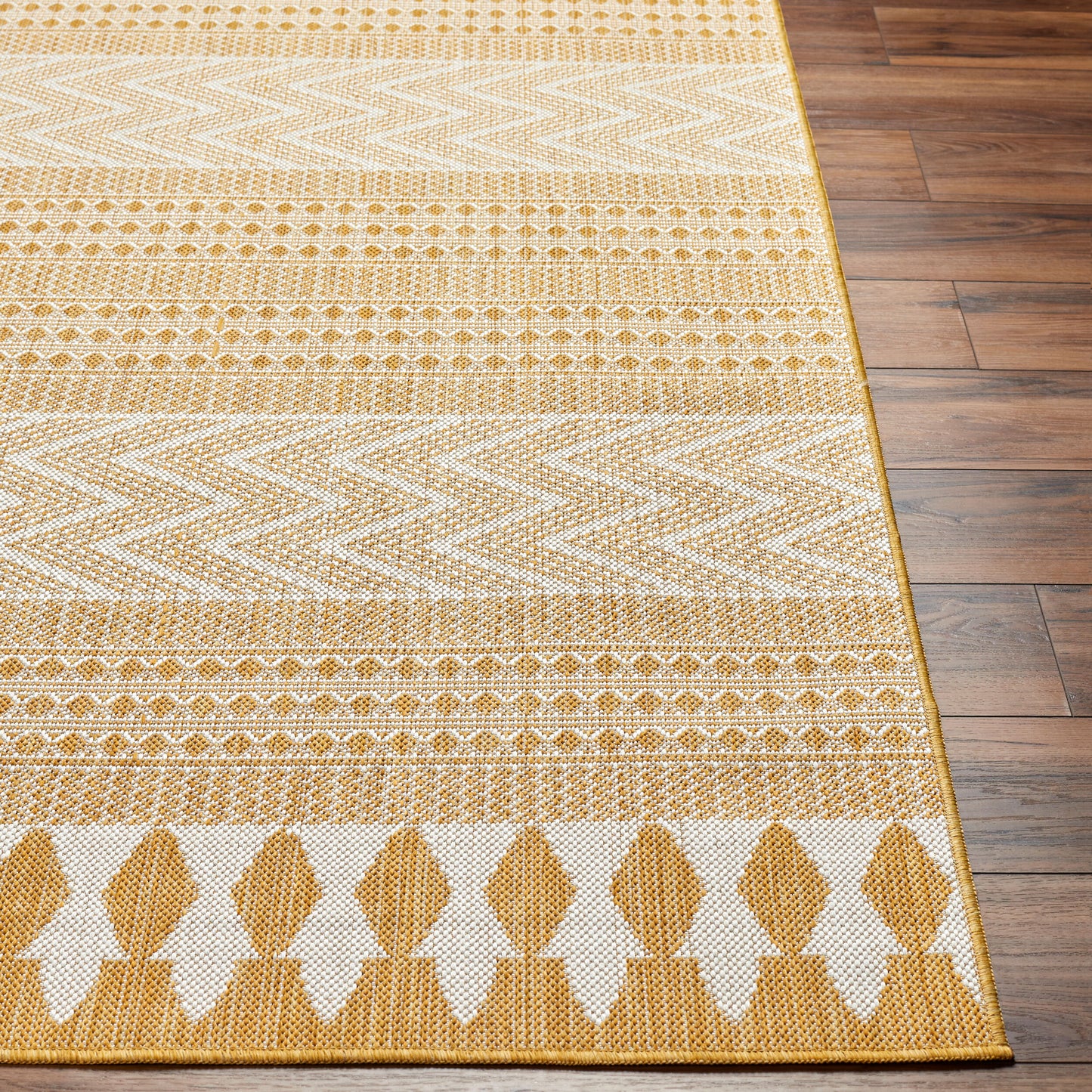 Long Beach LBH-2325 7ft Runner Machine Woven Indoor/Outdoor Runner Rug