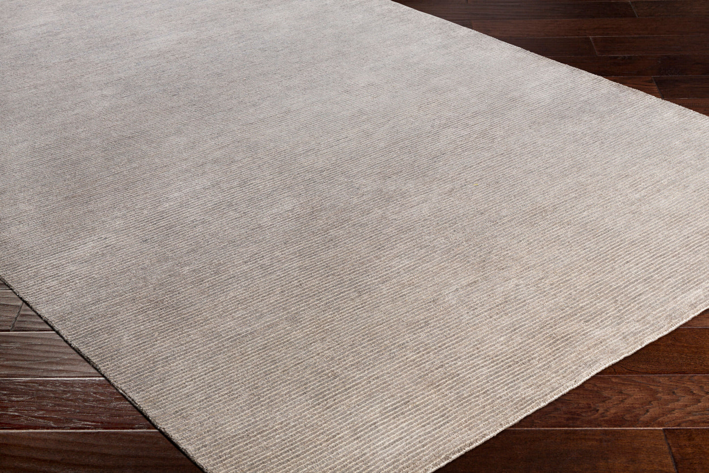 Lamia LMI-1001 2' x 3' Handmade Accent Rug