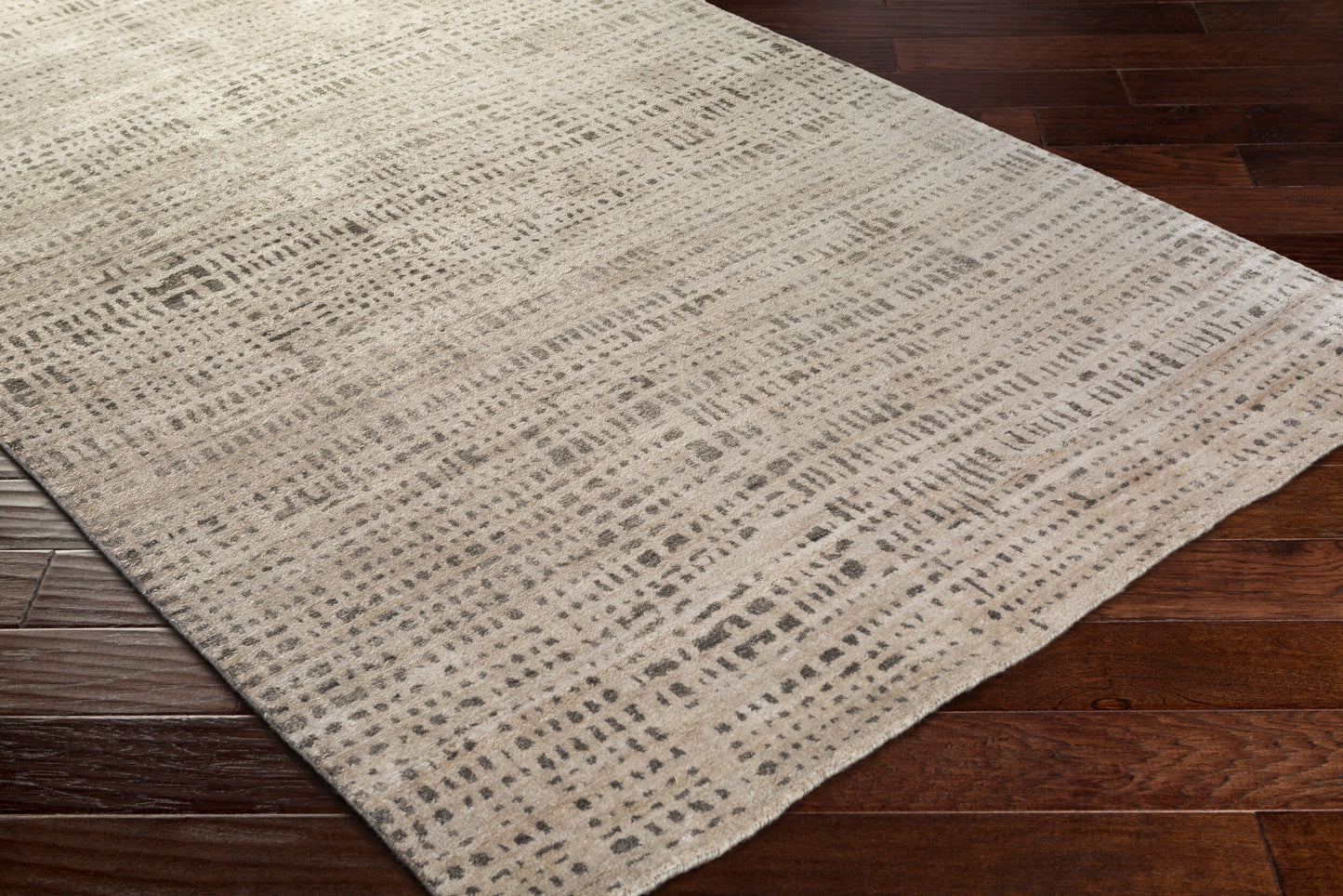 Ludlow LUD-2001 2' x 3' Handmade Faux Silk Accent Rug