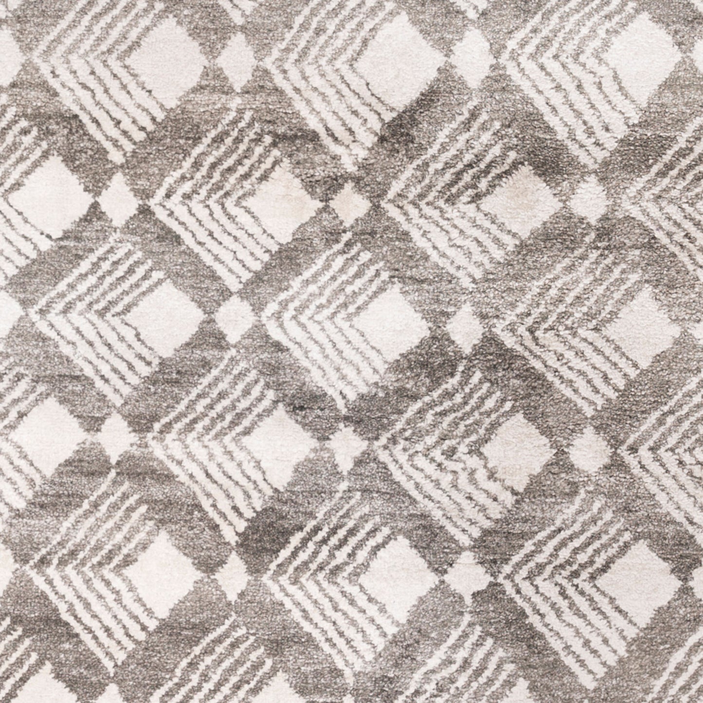 Ludlow LUD-2003 2' x 3' Handmade Faux Silk Accent Rug